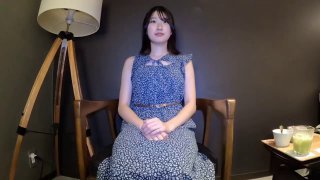 气质性感的漂亮美女与男友闺房自拍性爱分手后被曝出,长的小家碧玉,没想到闺房之乐却那么丰富